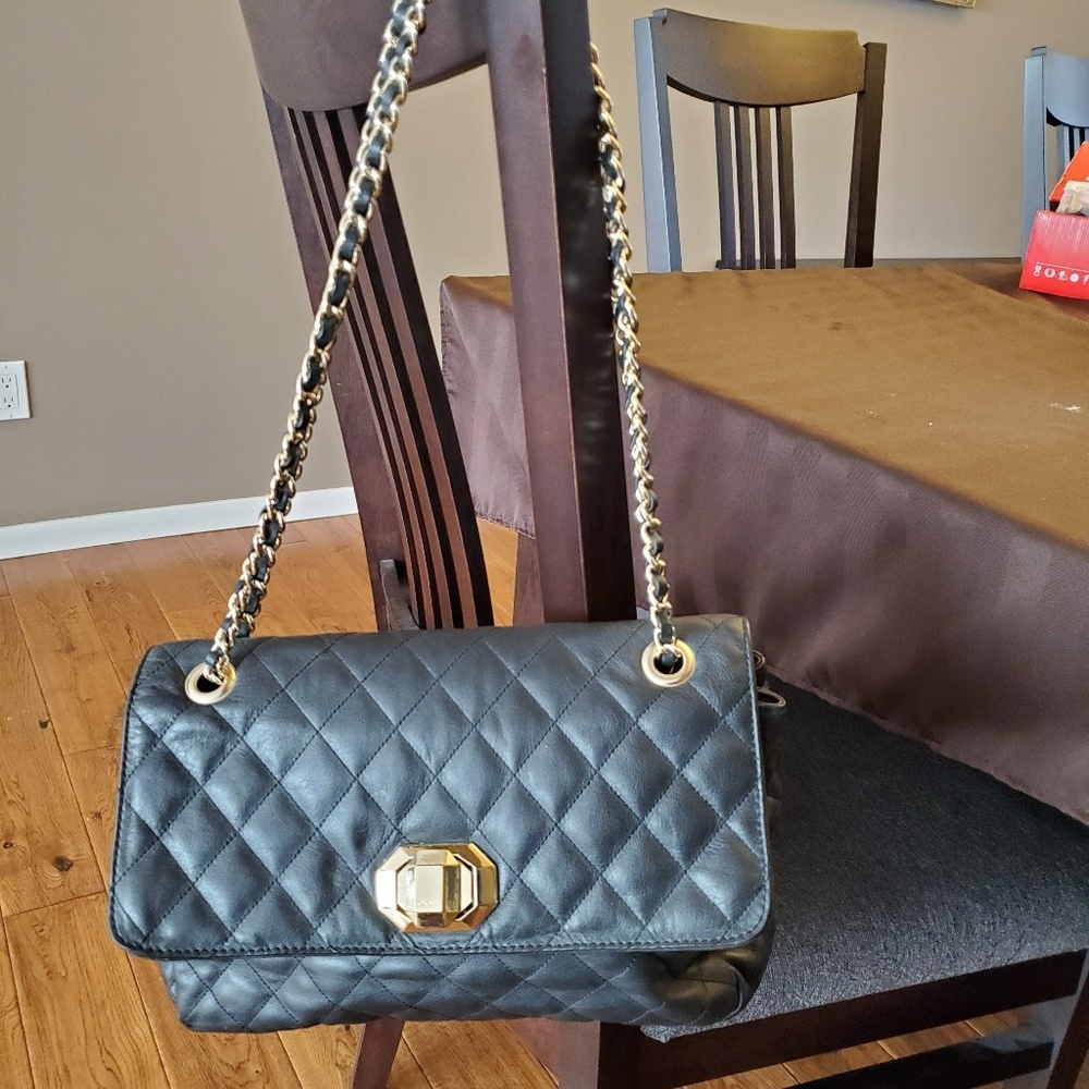 NWOT DKNY quilted shoulder bag